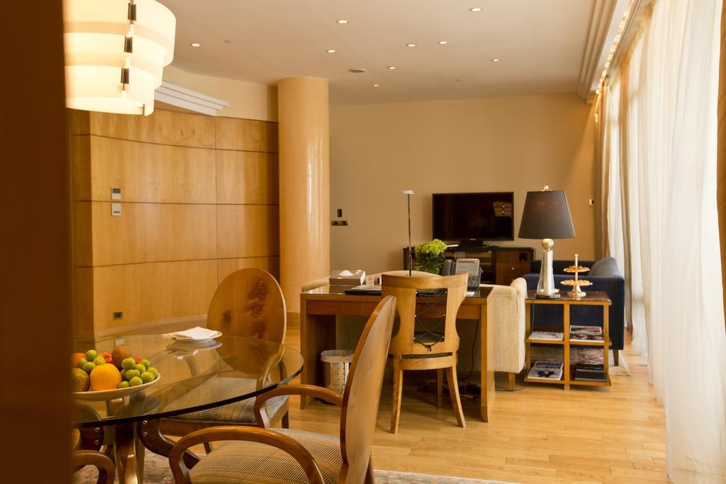 Phoenicia Residence Beiroet Buitenkant foto