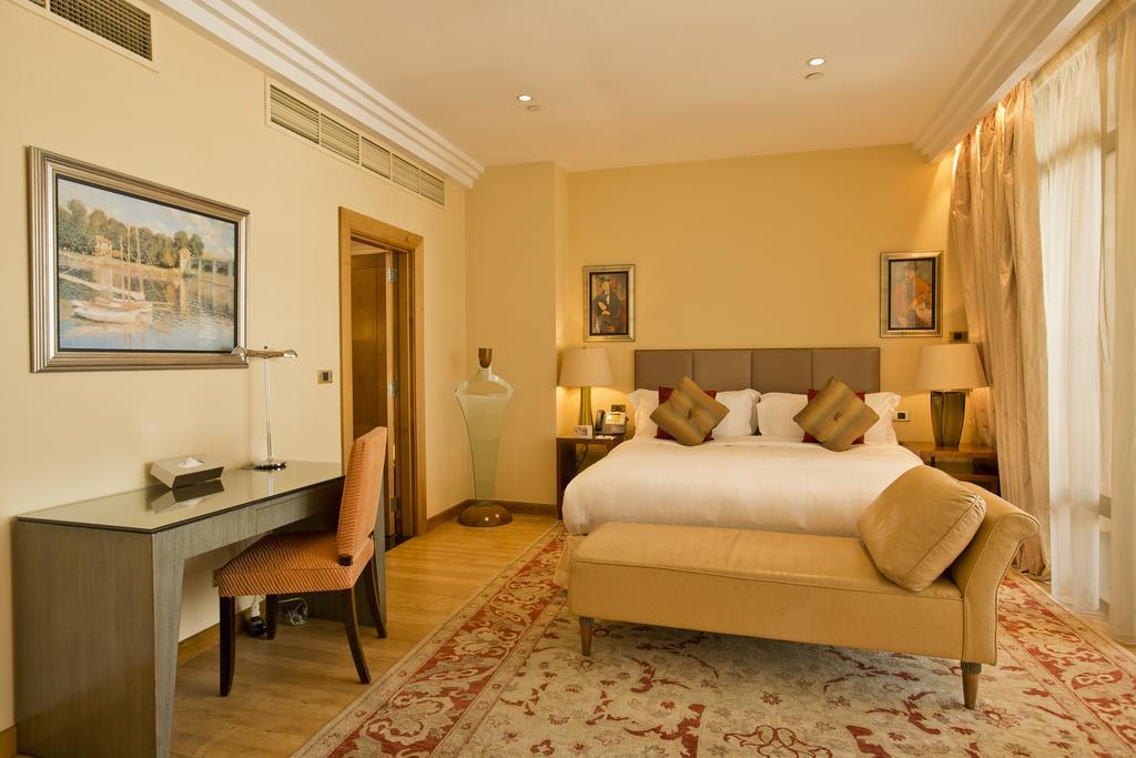 Phoenicia Residence Beiroet Buitenkant foto