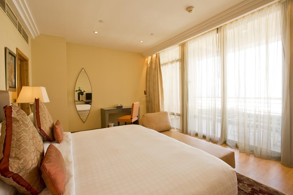 Phoenicia Residence Beiroet Buitenkant foto