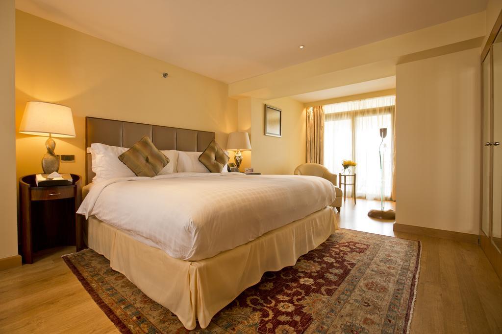 Phoenicia Residence Beiroet Kamer foto