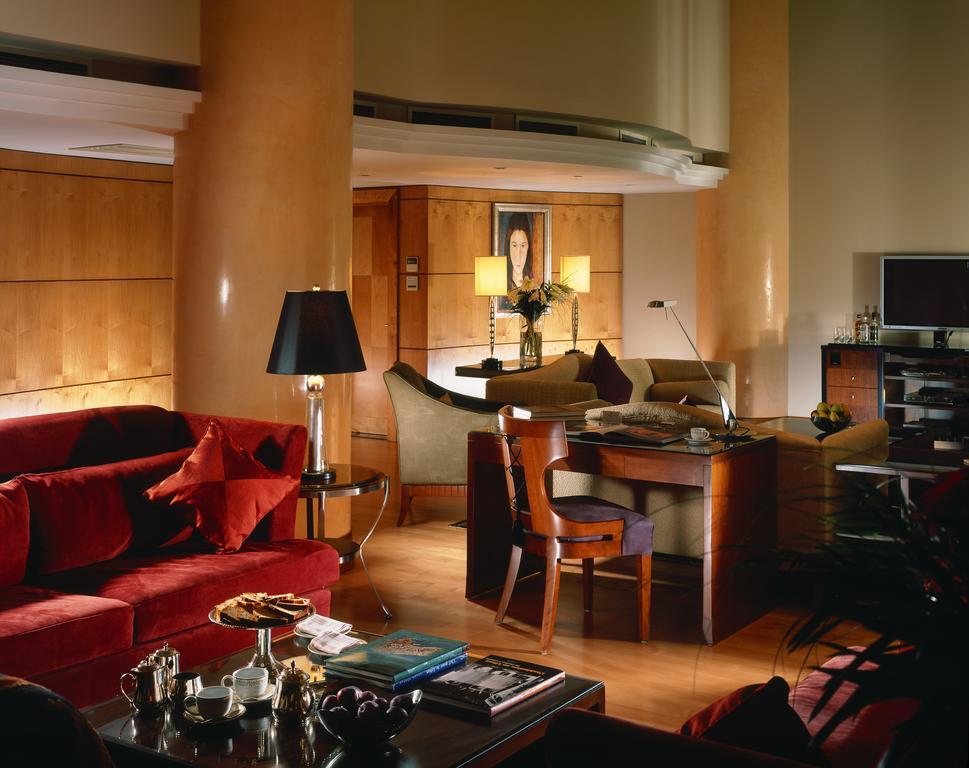 Phoenicia Residence Beiroet Buitenkant foto